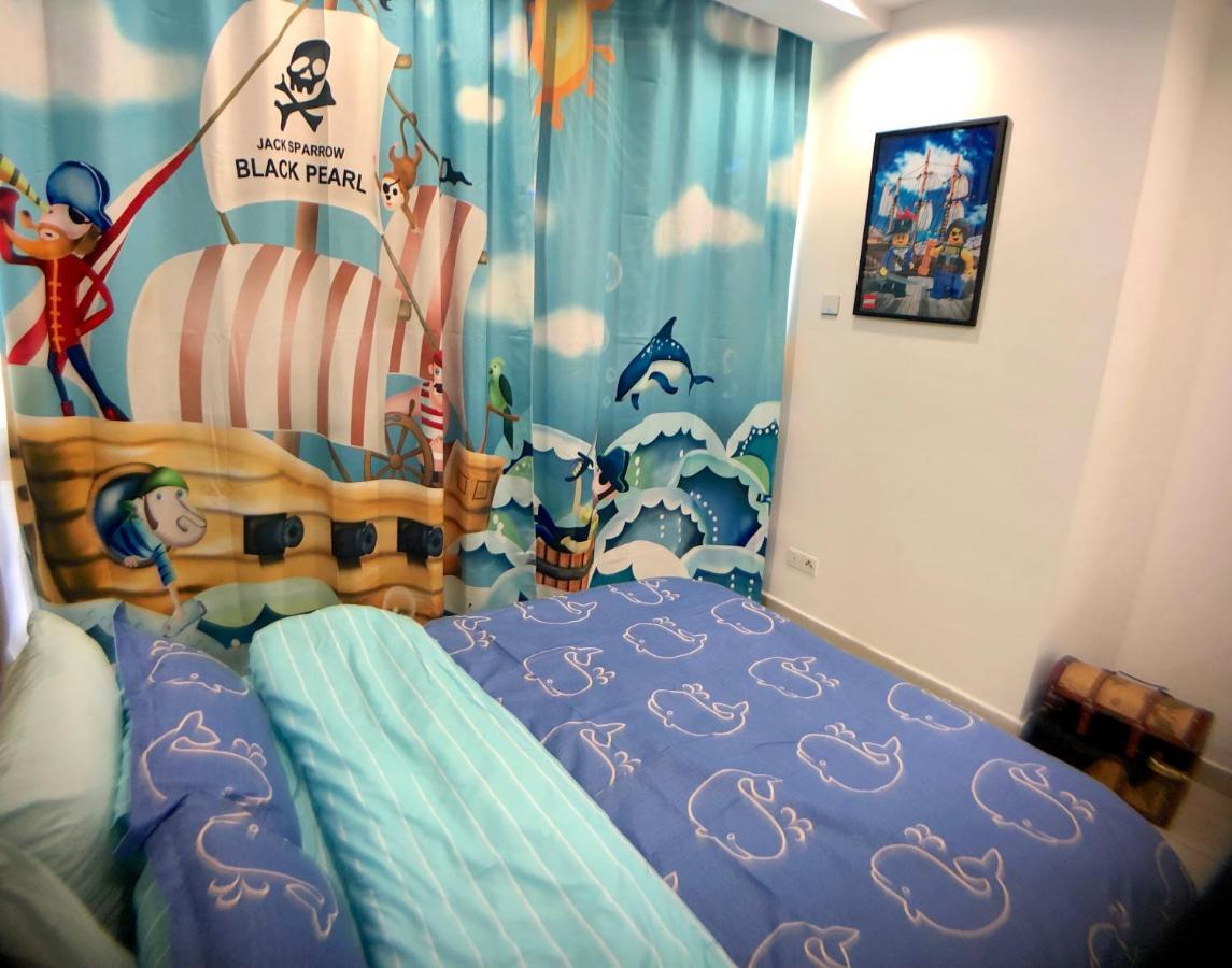 Legoland - 1-8 Pax Lego Themed House With Superhero, Pirates & Forest At Puteri Harbour, Encorp Marina, Iskandar, Legoland Τζόχορ Μπάχρου Εξωτερικό φωτογραφία